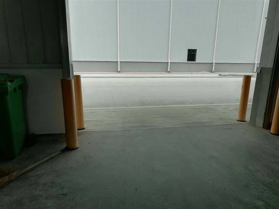Customized Storage Safety Plastic Anti-collision Column Bollard angle 3