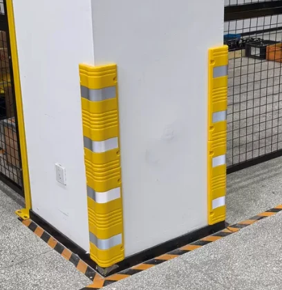 Flexible Warehouse Corner Protector angle 3
