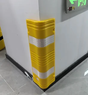 Flexible Warehouse Corner Protector angle 4