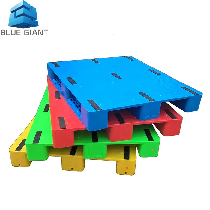 Heavy-Duty Flat Pallet angle 4