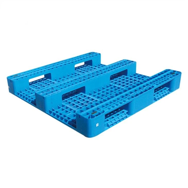 Industrial Plastic Pallets angle 3