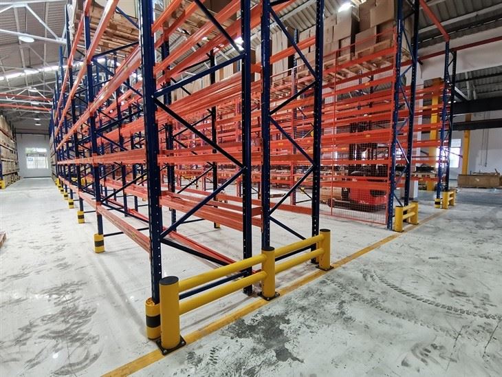 Plastic Safety Barriers angle 2